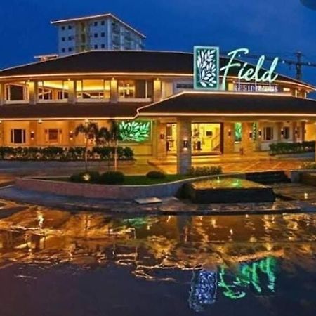 Field Residences Paranaque City Exterior photo